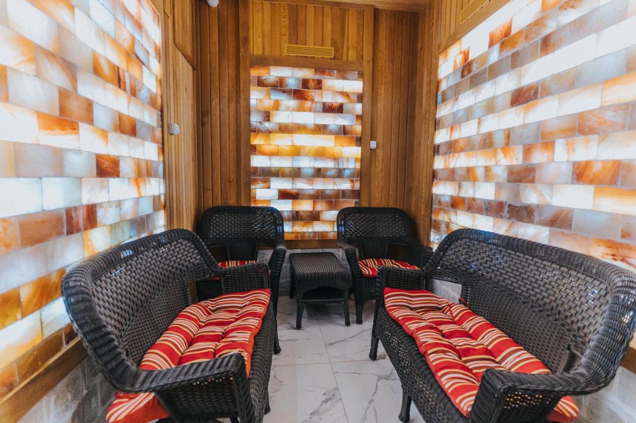 Metropol Hotel Félixfürdő Kültér fotó