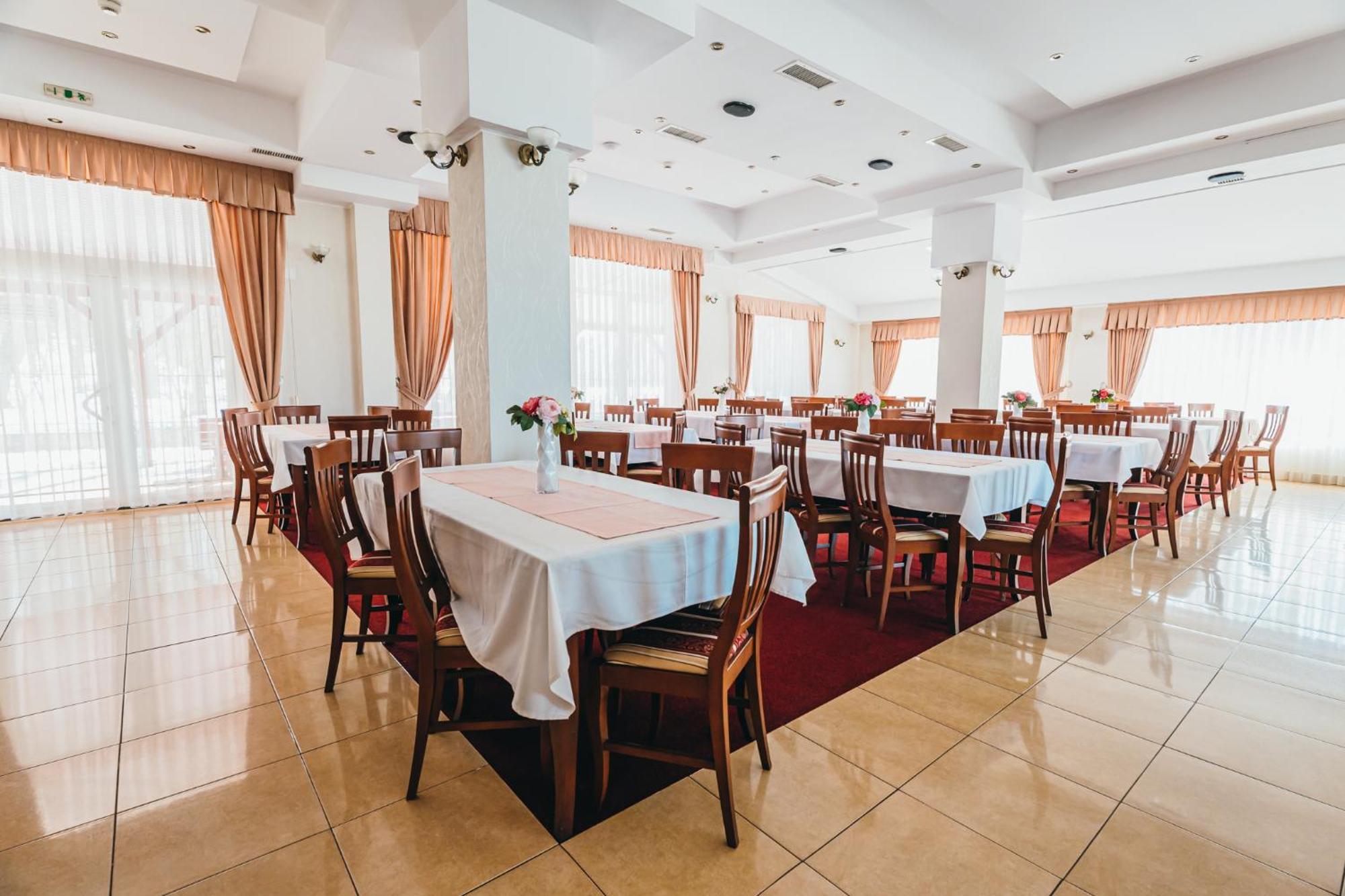 Metropol Hotel Félixfürdő Kültér fotó
