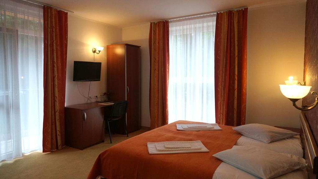 Metropol Hotel Félixfürdő Kültér fotó